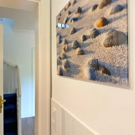 Tatil Evi Endreihenhaus In Mit Badewanne Und Grossem Garten Keitum